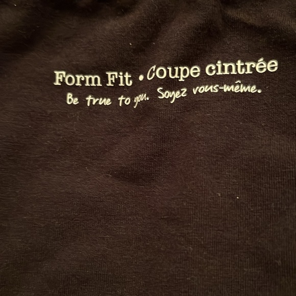 Penningtons Form Fit Tank Top - Picture 3 of 4